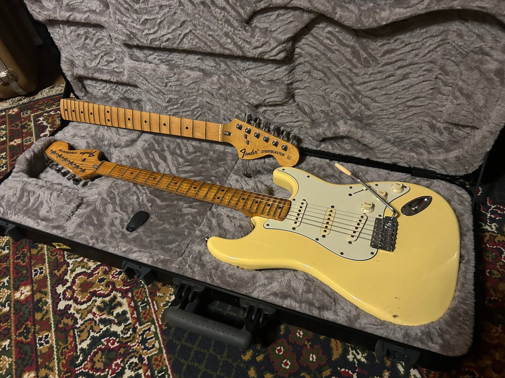 ‘89 Fender Strat Japan + (‘79 USA Fender neck) RUILEN Gibson, Muziek en Instrumenten, Snaarinstrumenten | Gitaren | Elektrisch