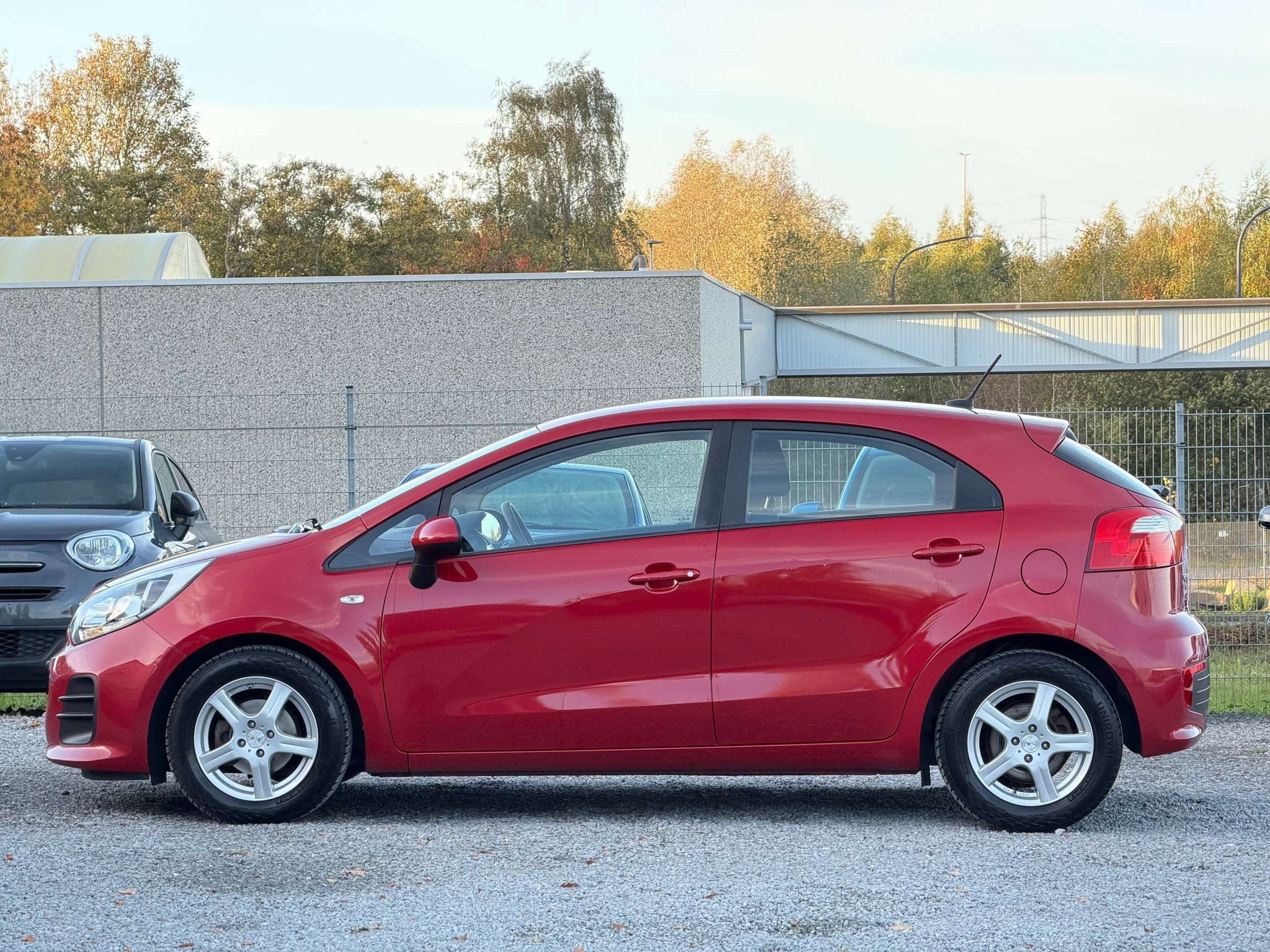 Kia Rio * 1.2i * GPS * AIRCO * CAMERA (bj 2017), Auto's, Stof, Gebruikt, 62 kW, Bedrijf