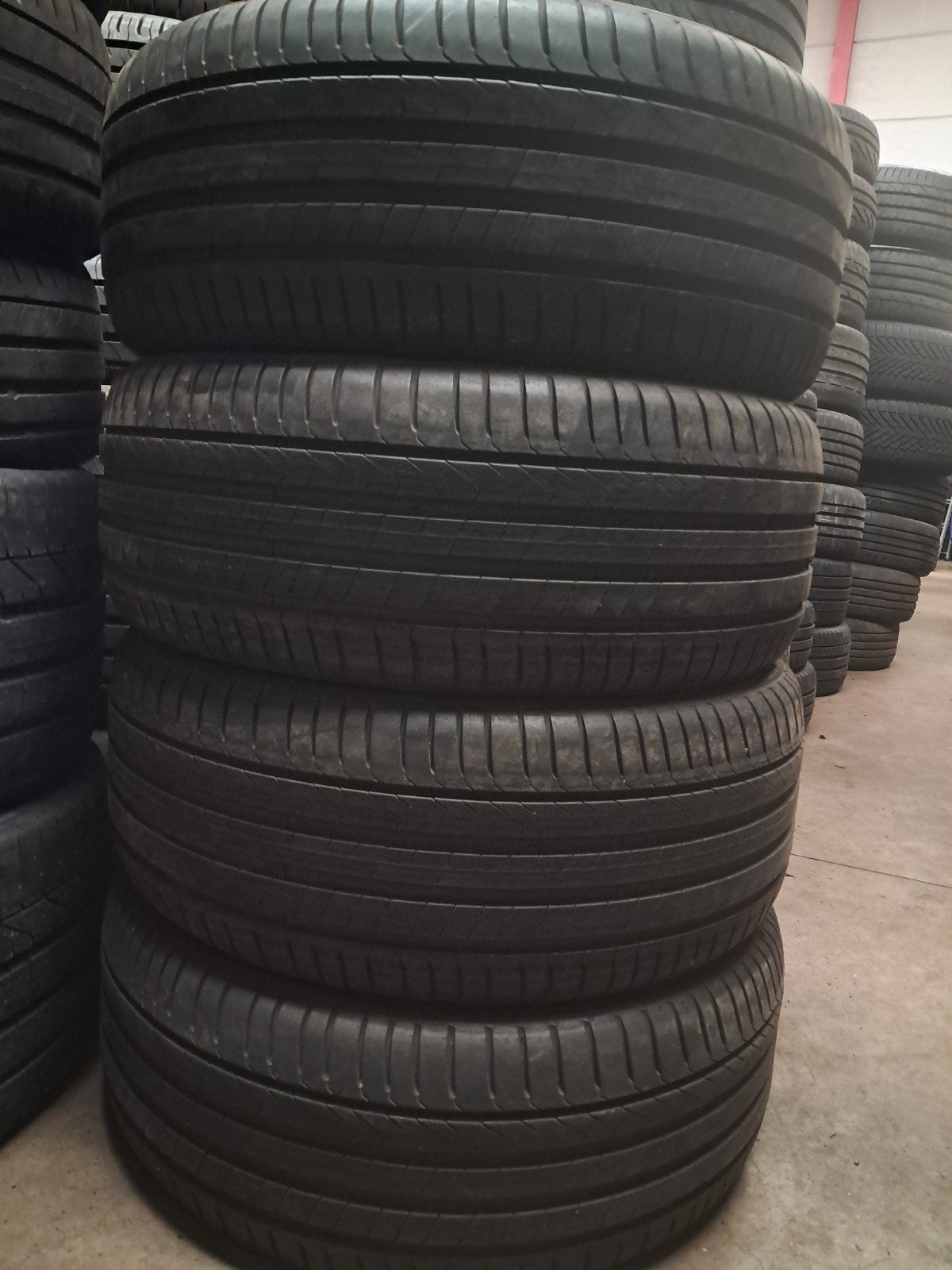2554519 255/45/19 255/45r19 zomer demo 2023, Ophalen