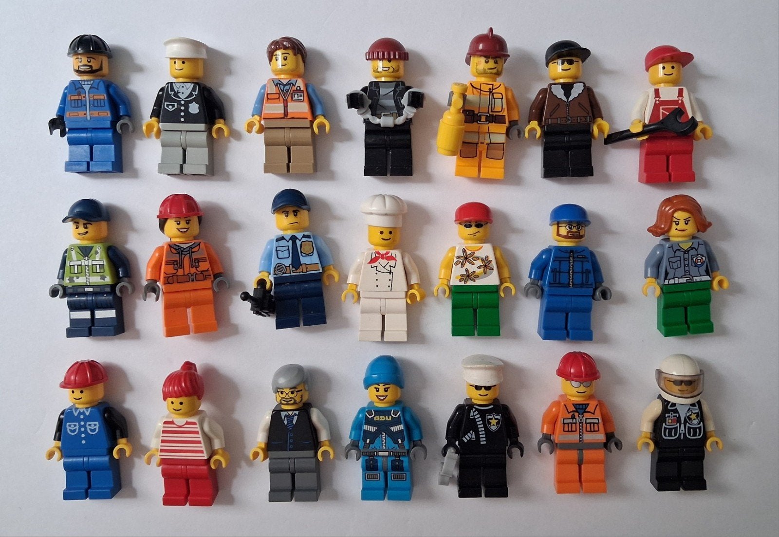 Lego 21 city poppetjes, Ophalen of Verzenden, Minifiguur, Lego, City