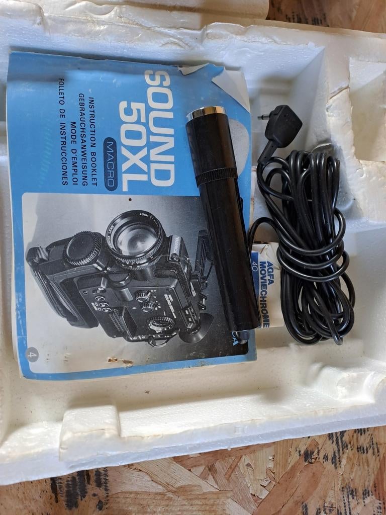 Yashica Sound 50XL Macro Super 8 filmcamera met bijbehorende, Audio, Tv en Foto, Ophalen