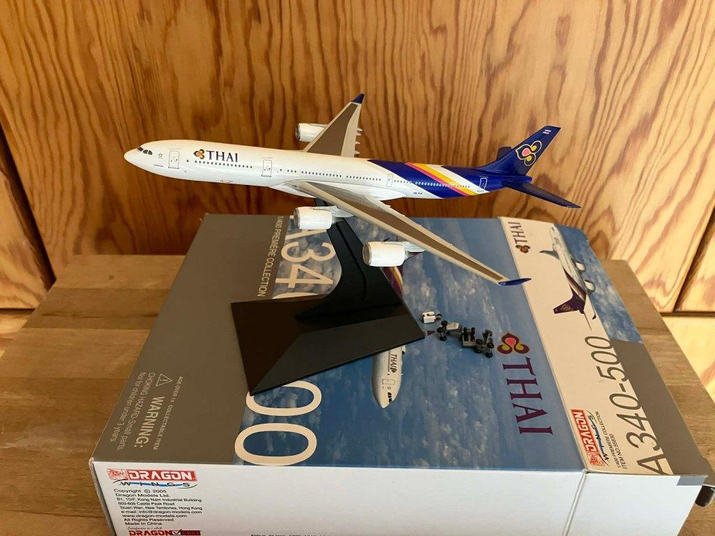 Maquette Airbus A340 1/400, Enlèvement ou Envoi, Utilisé, Modèle réduit