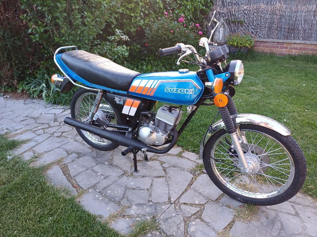 Suzuki 50 X-1, Occasion, Particulier, Toermotor, 11 kW of minder