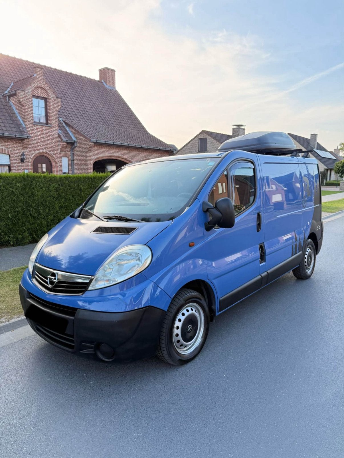 Opel Vivaro 2.0 CDTI Camper Lichte Vracht GekeurpVoorVerkoop, Auto's, Opel, Particulier, Vivaro, Airbags, Radio, Trekhaak, USB