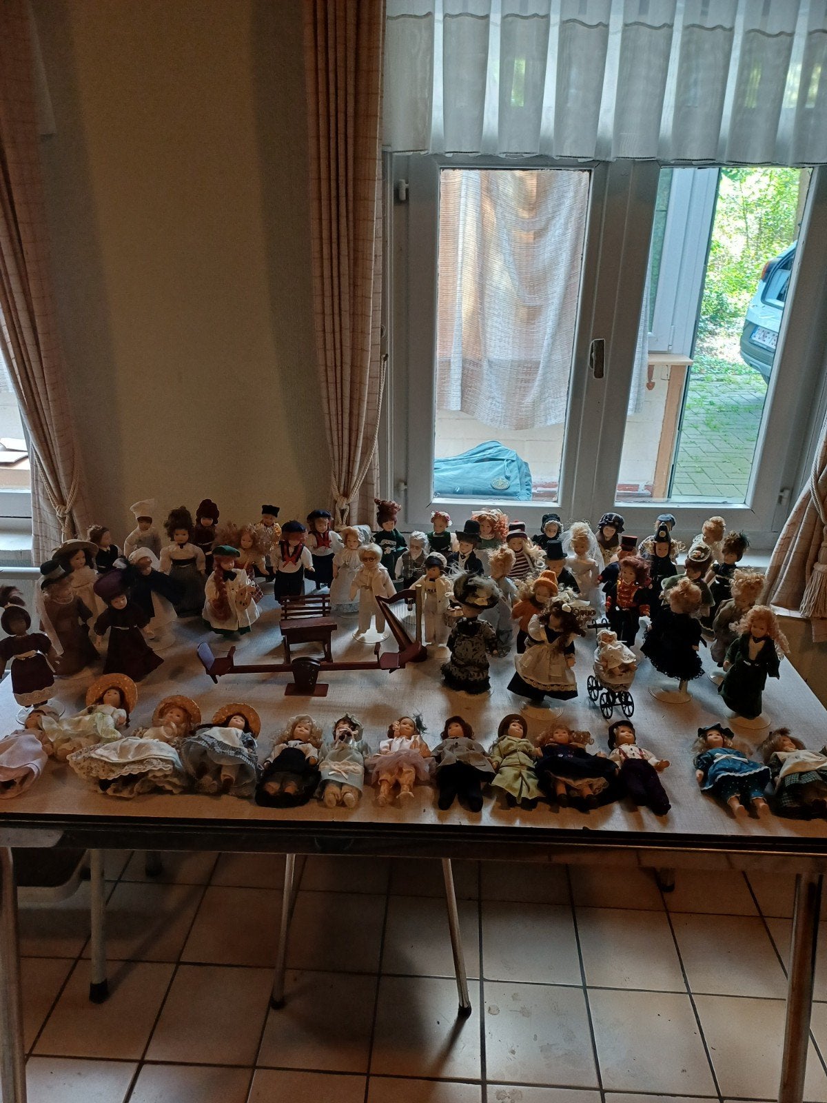poppetjes, Ophalen