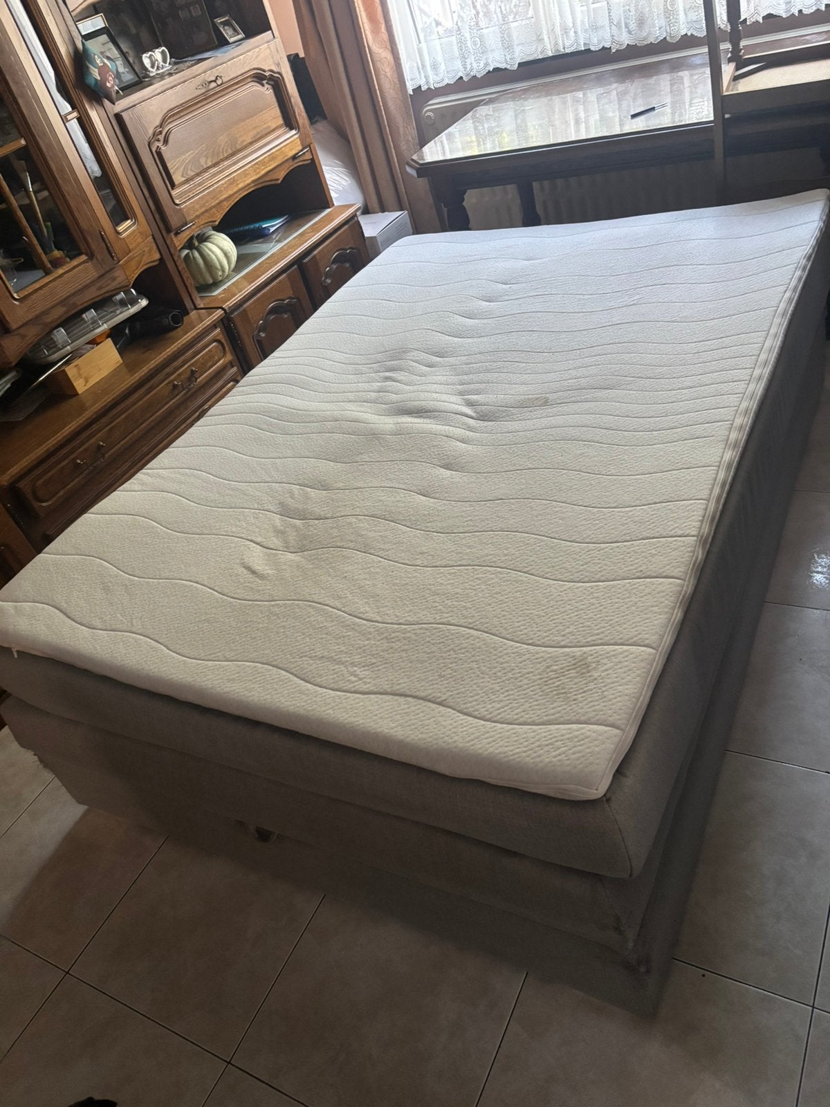 Sommier, 140 cm, Enlèvement, Utilisé, 200 cm