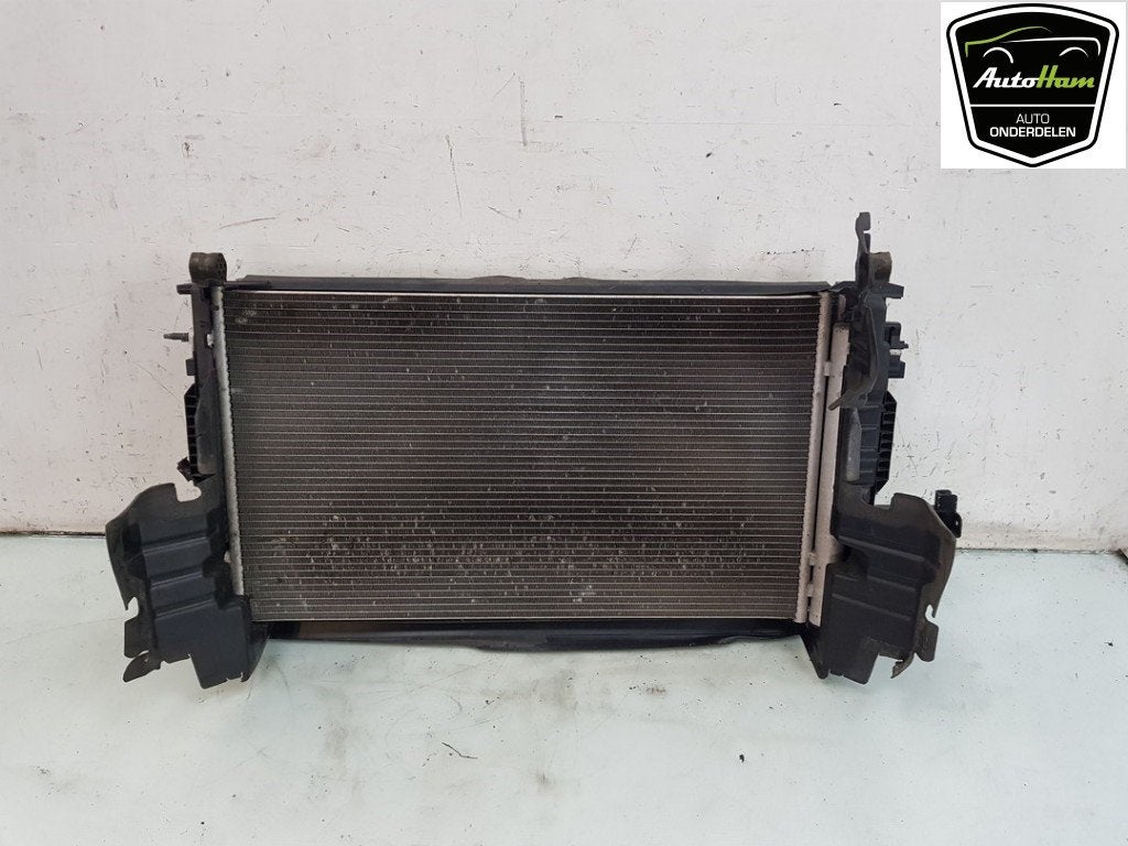 RADIATEUR COMPLEET Opel Astra K (01-2015/12-2022), Auto-onderdelen, Gebruikt, Opel