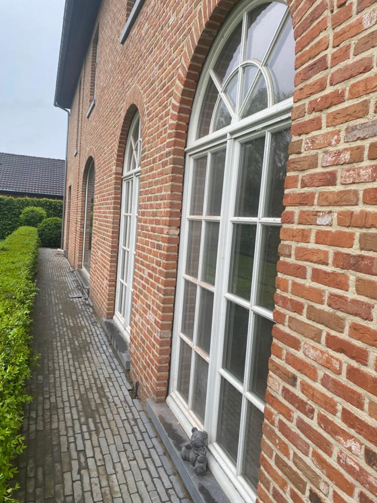 Gebogen raam te koop., Ophalen, Gebruikt, Hout