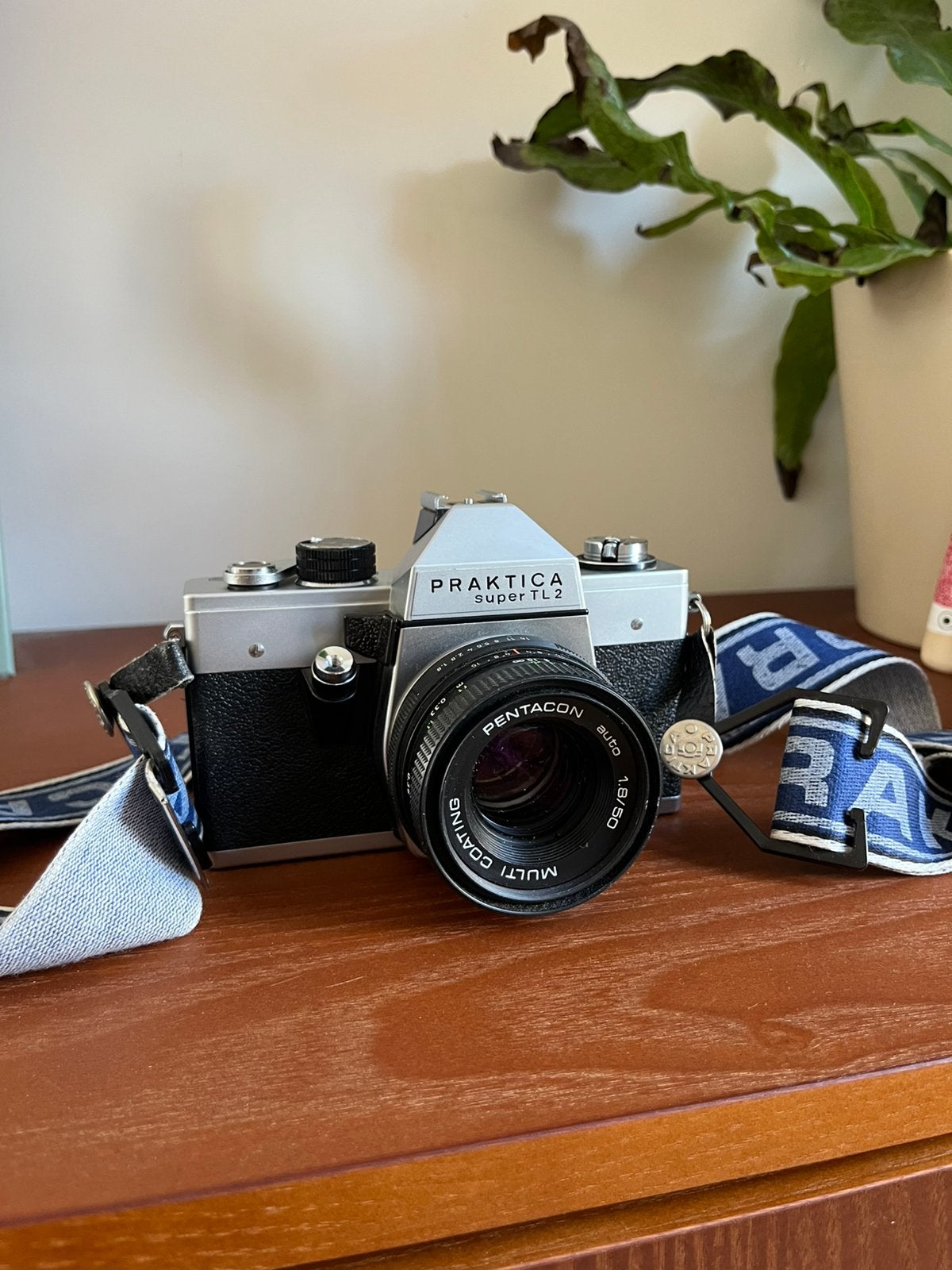 Praktica super TL 2 met lens, Audio, Tv en Foto, Ophalen, Zo goed als nieuw