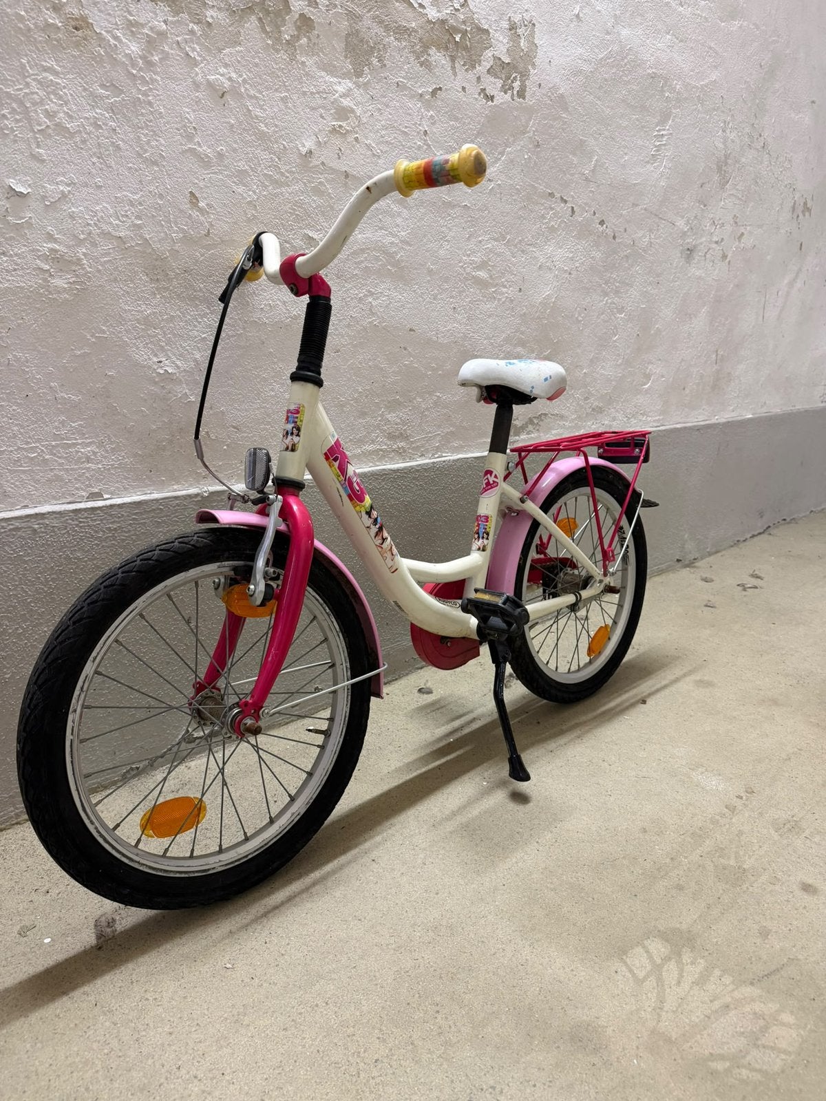 Meisjes K3 kinderfiets te koop, Fietsen en Brommers, Ophalen, Gebruikt