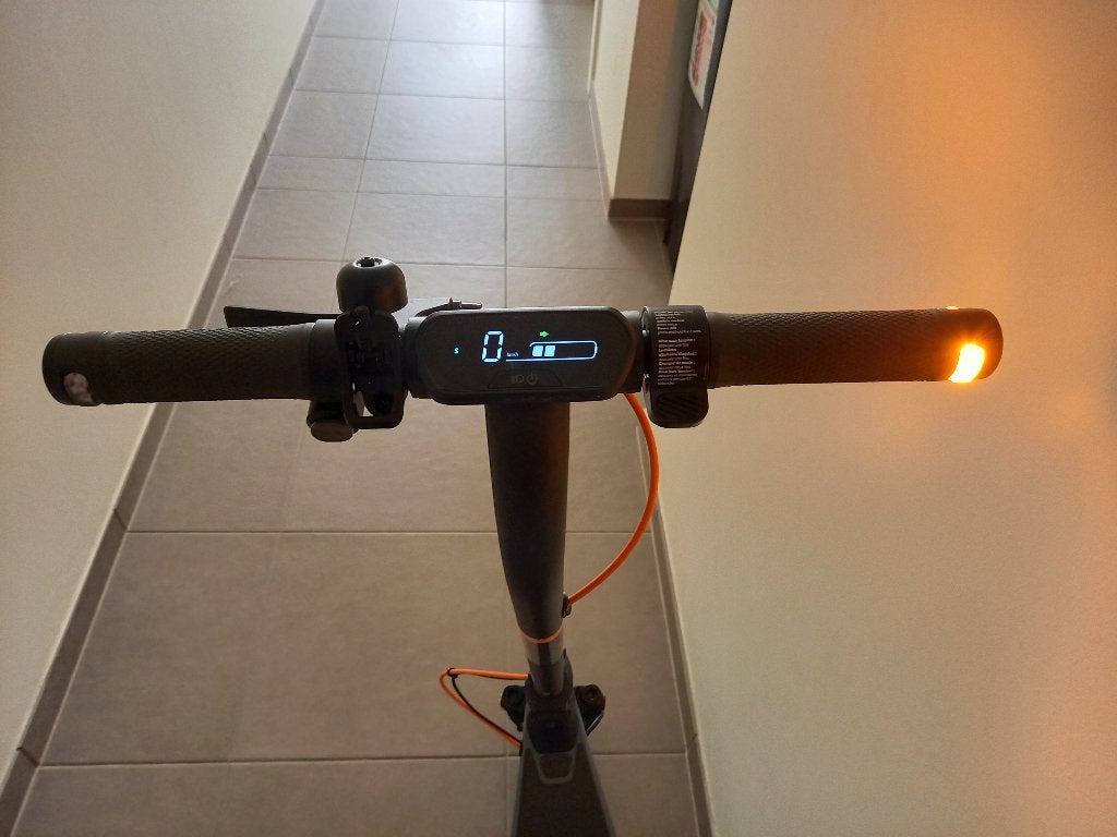 E step nineboot, Fietsen en Brommers, Ophalen, Zo goed als nieuw, Elektrische step (E-scooter), Ninebot