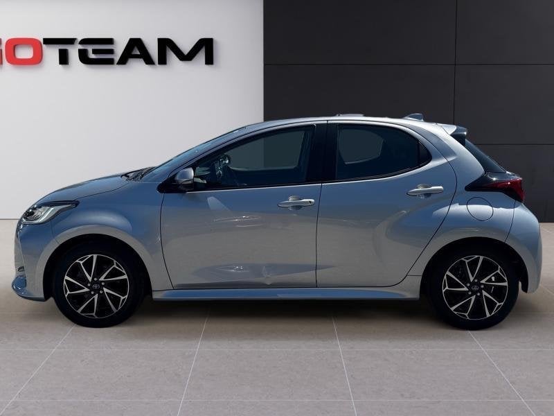 Toyota Yaris 1.5HSD ICONIC DE DIRECTION, Argent ou Gris, Achat, Entreprise, 116 ch