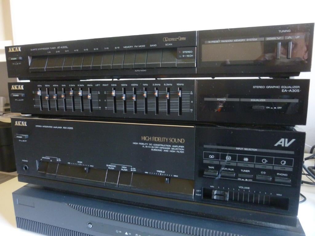 akai :  AM-A305   EA-A305  AT-A305L, TV, Hi-fi & Vidéo, Chaîne Hi-fi, Enlèvement ou Envoi, Utilisé, Akai