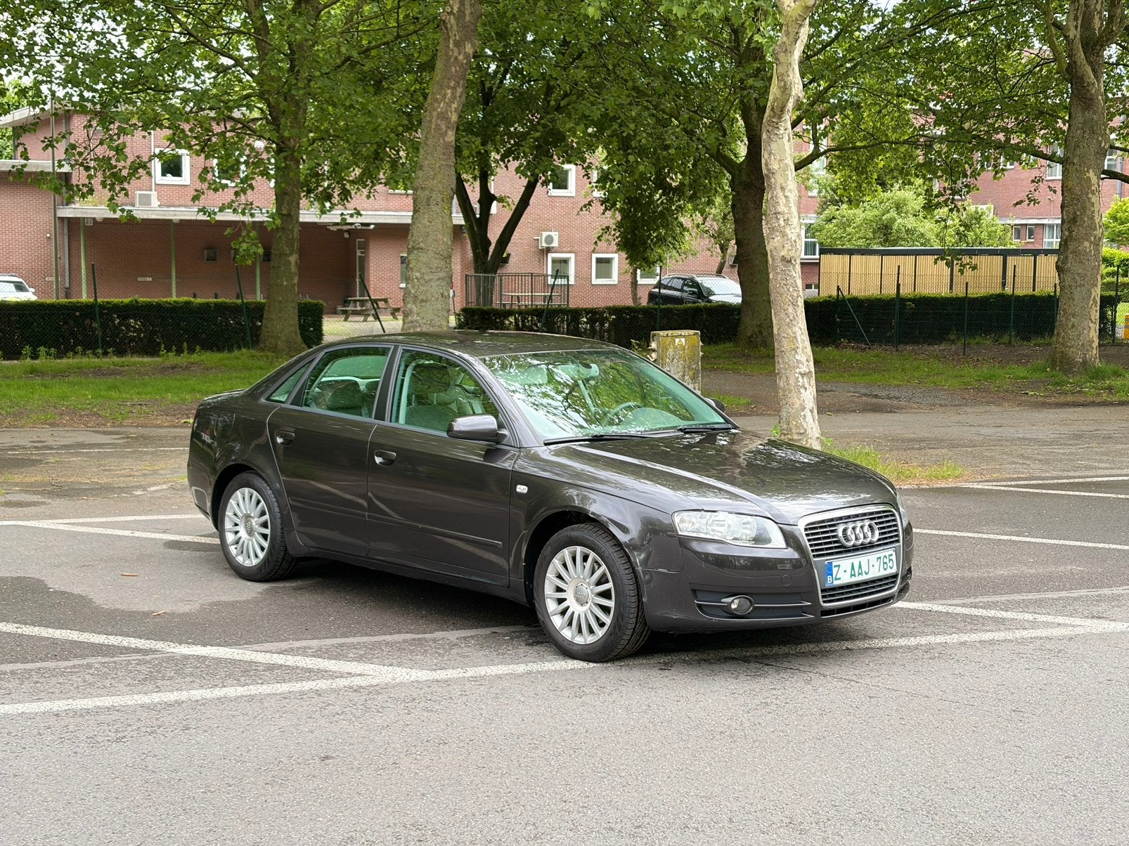 Audi A4 Benzine GEKEURD VOOR VERKOOP, Autos, Achat, A4, Particulier, Cruise Control