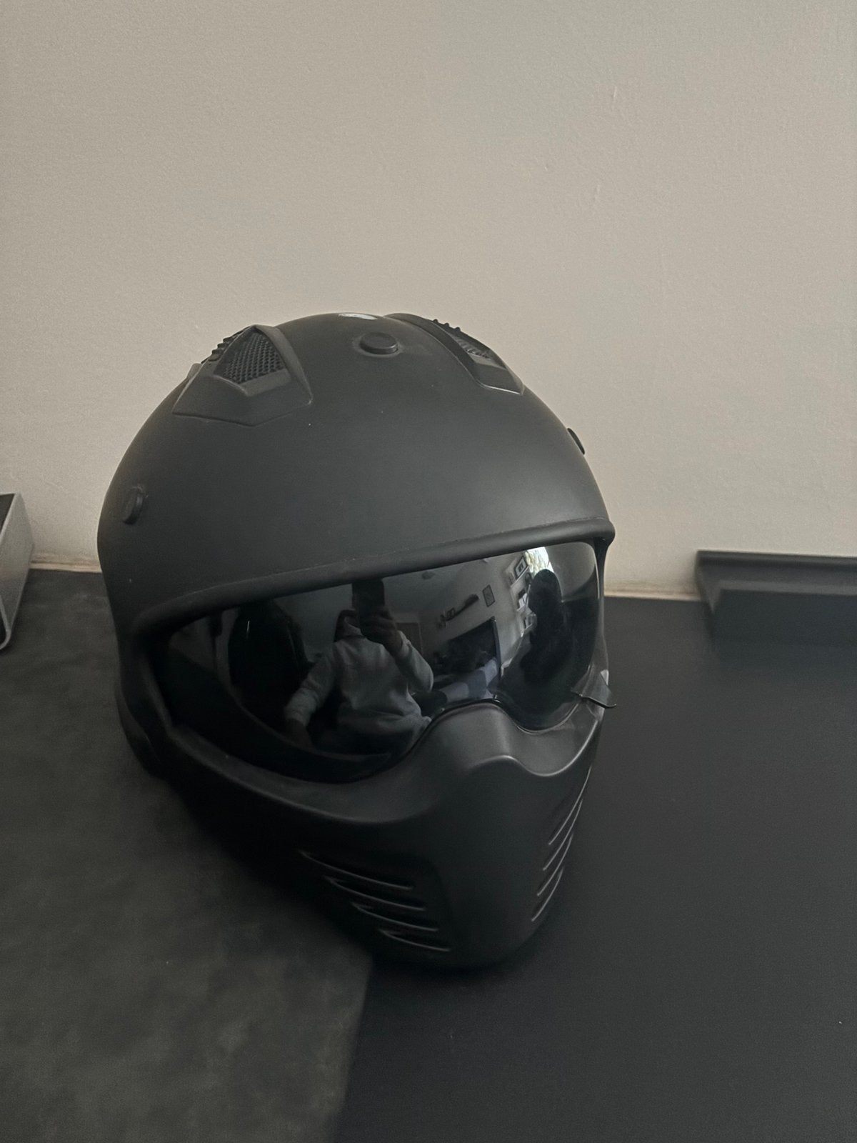 Scooterhelm, Ophalen