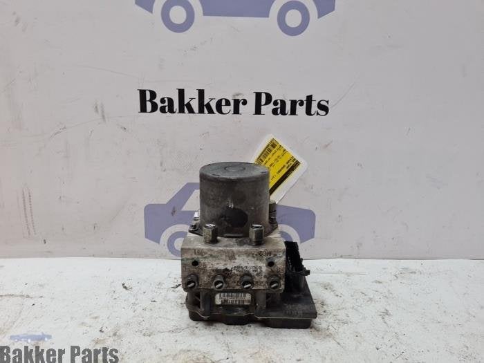 ABS Pomp van een Nissan Qashqai, Gebruikt, -, -, Ophalen of Verzenden