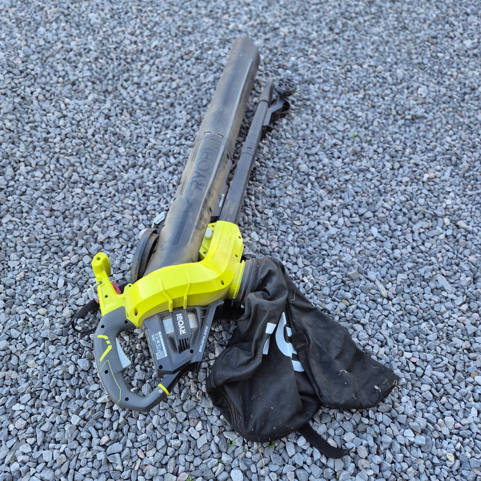 souffleur aspirateur de feuilles, Jardin & Terrasse, Comme neuf, Enlèvement, Batterie, Ryobi