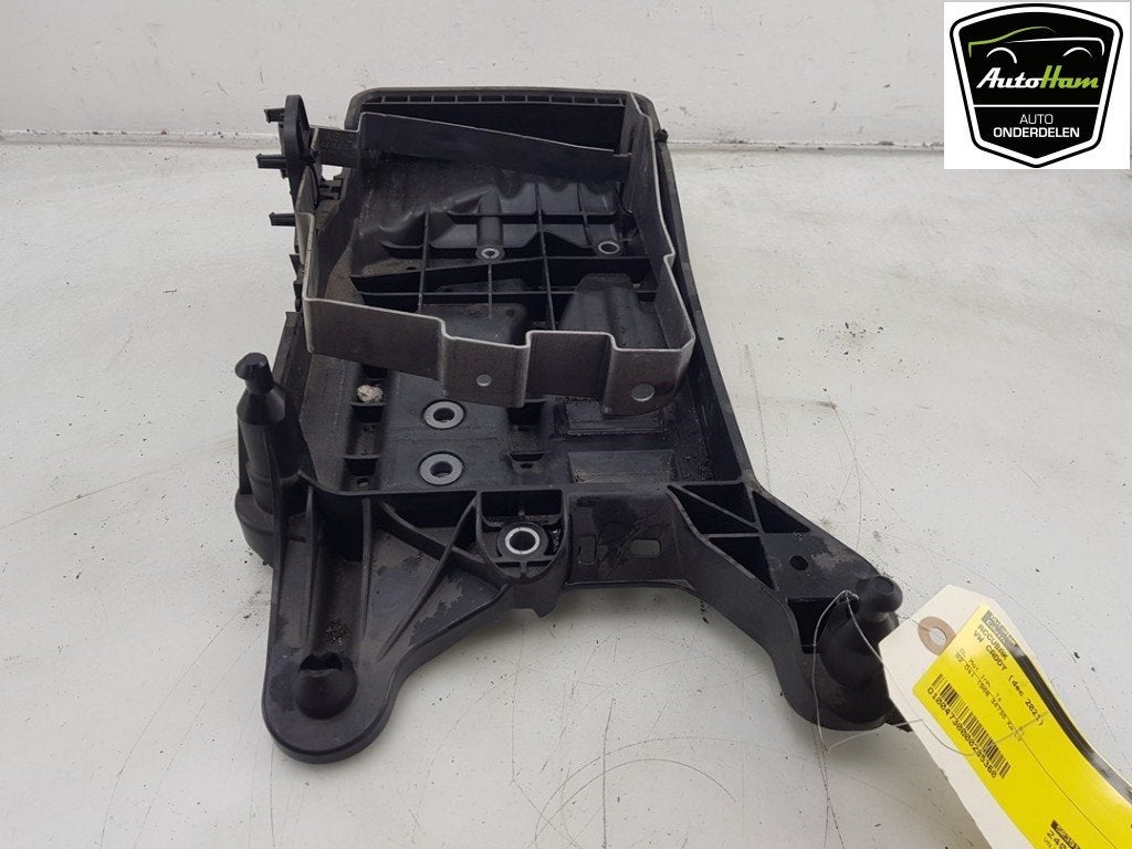 ACCUBAK Caddy Cargo V (SBA / SBH) (|5R3915331A|5R3915331B|), Gebruikt, Volkswagen, Volkswagen AG, Kundenbetreuung@volkswagen.de