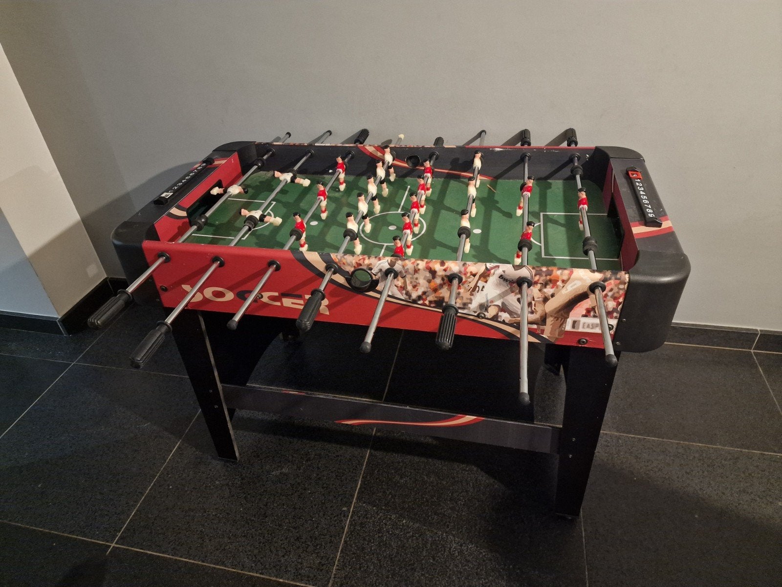 table de football pour enfants, Enfants & Bébés, Jouets | Tables de football, Enlèvement, Utilisé