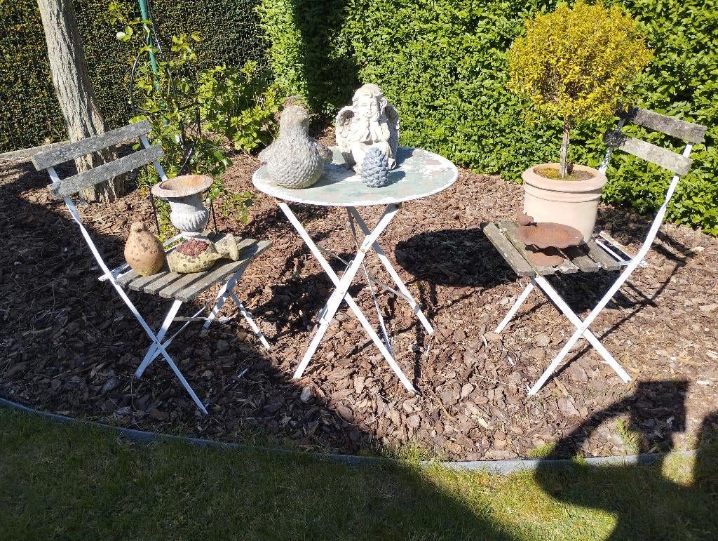 Bistroset tafel en stoelen met alle decoratie, Tuin en Terras, Tuinsets en Loungesets, Ophalen