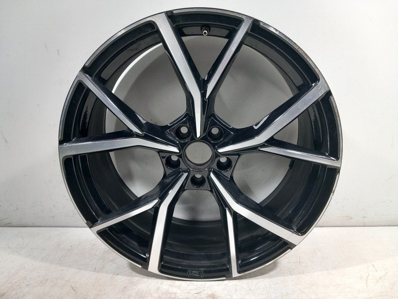 Velg Volkswagen Arteon, Auto-onderdelen, Onderdelen@venauto.nl, Van der Ven Autorecycling B.V., Gebruikt, Ettenseweg 76, 4706 PB Roosendaal, The Netherlands