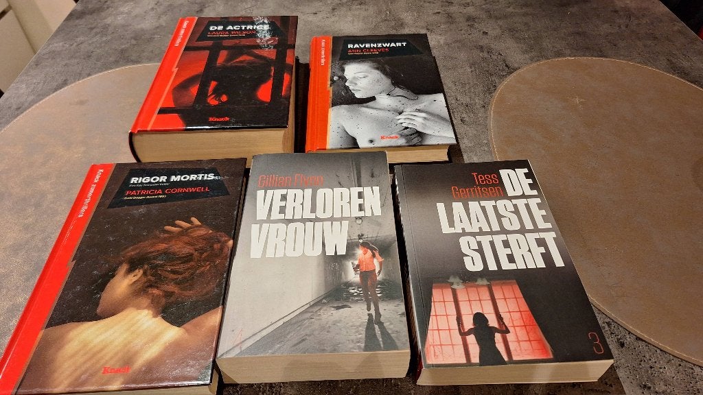Boeken (thrillers), Boeken, Ophalen, Zo goed als nieuw