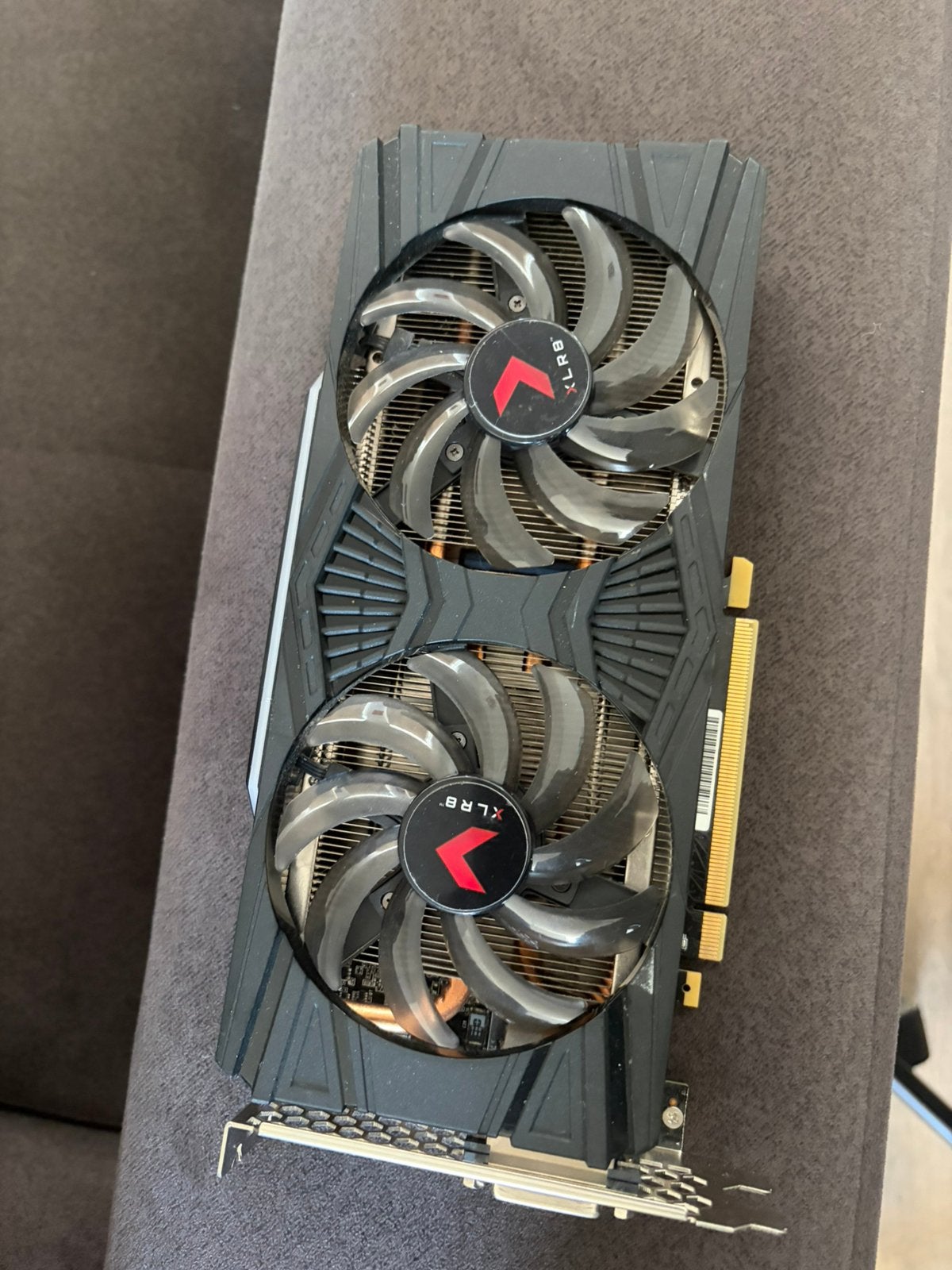 NVIDIA GeForce RTX 2070 – Très bon état / Comme neuve, Computers en Software, Videokaarten, Ophalen of Verzenden, Zo goed als nieuw