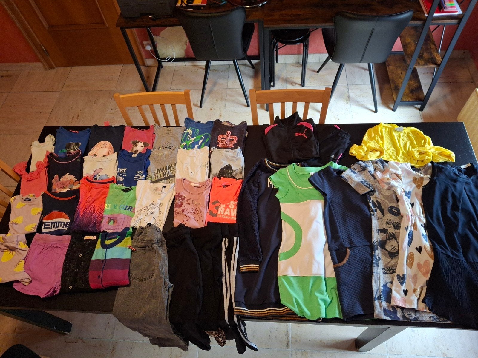 kledijpakket meisje 9-11 jaar. totaal 38 stuks zie foto's., Kleding | Dames, Ophalen