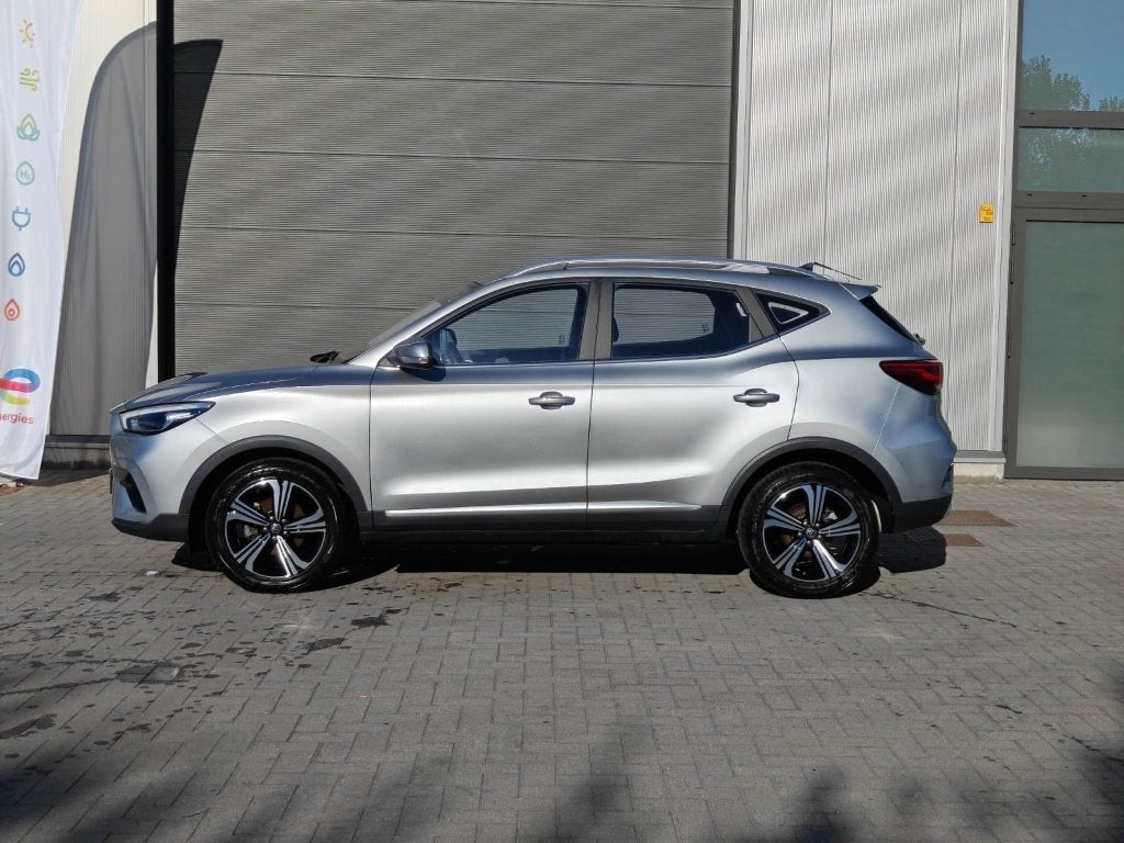 MG ZS benzine, Voorwielaandrijving, Stof, 1498 cc, 4 cilinders