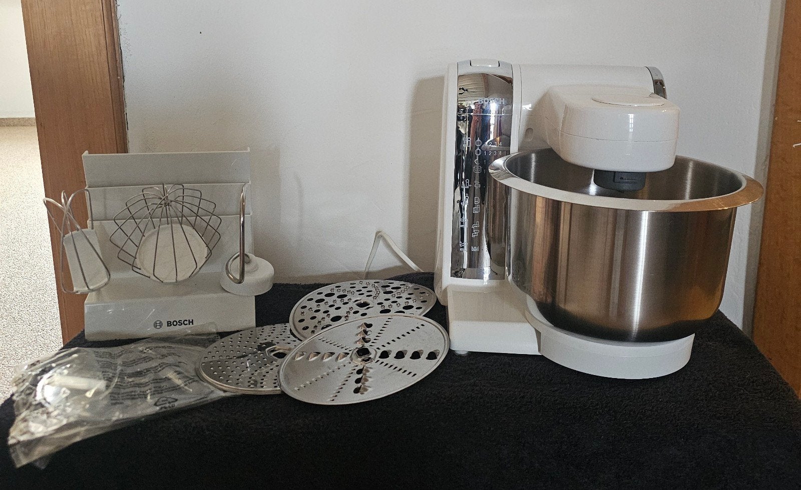 Bosch keukenmachine MUM 48-1, Electroménager, Mélangeurs de cuisine, Enlèvement, Comme neuf