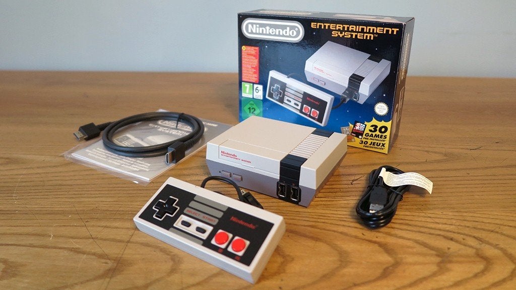 NES Mini Classic (700 jeux), Games en Spelcomputers, Ophalen