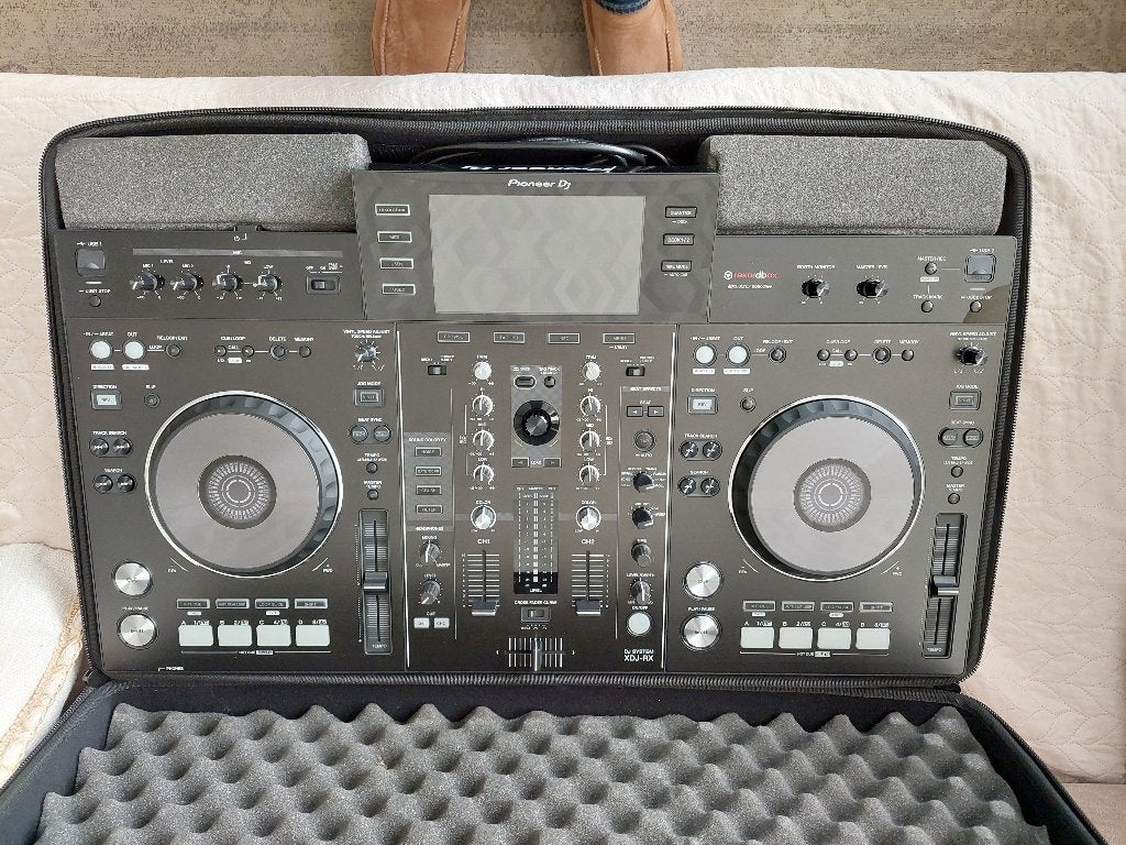 Pioneer XDJ-RX DJ System + Flightcase & Screen Cover, Ophalen, Zo goed als nieuw, Dj-set, Pioneer