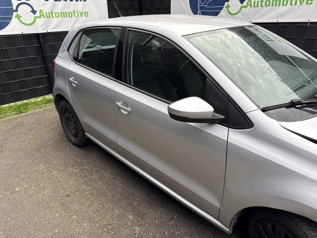 PORTE AVANT DROITE Volkswagen Polo V (6R) (|6R4831056J|), Autos : Pièces & Accessoires, Volkswagen, Volkswagen AG, Utilisé, Kundenbetreuung@volkswagen.de