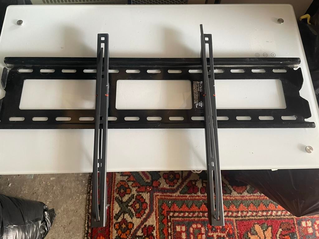 Te koop tv ophangbeugel Vögel, Enlèvement, Comme neuf