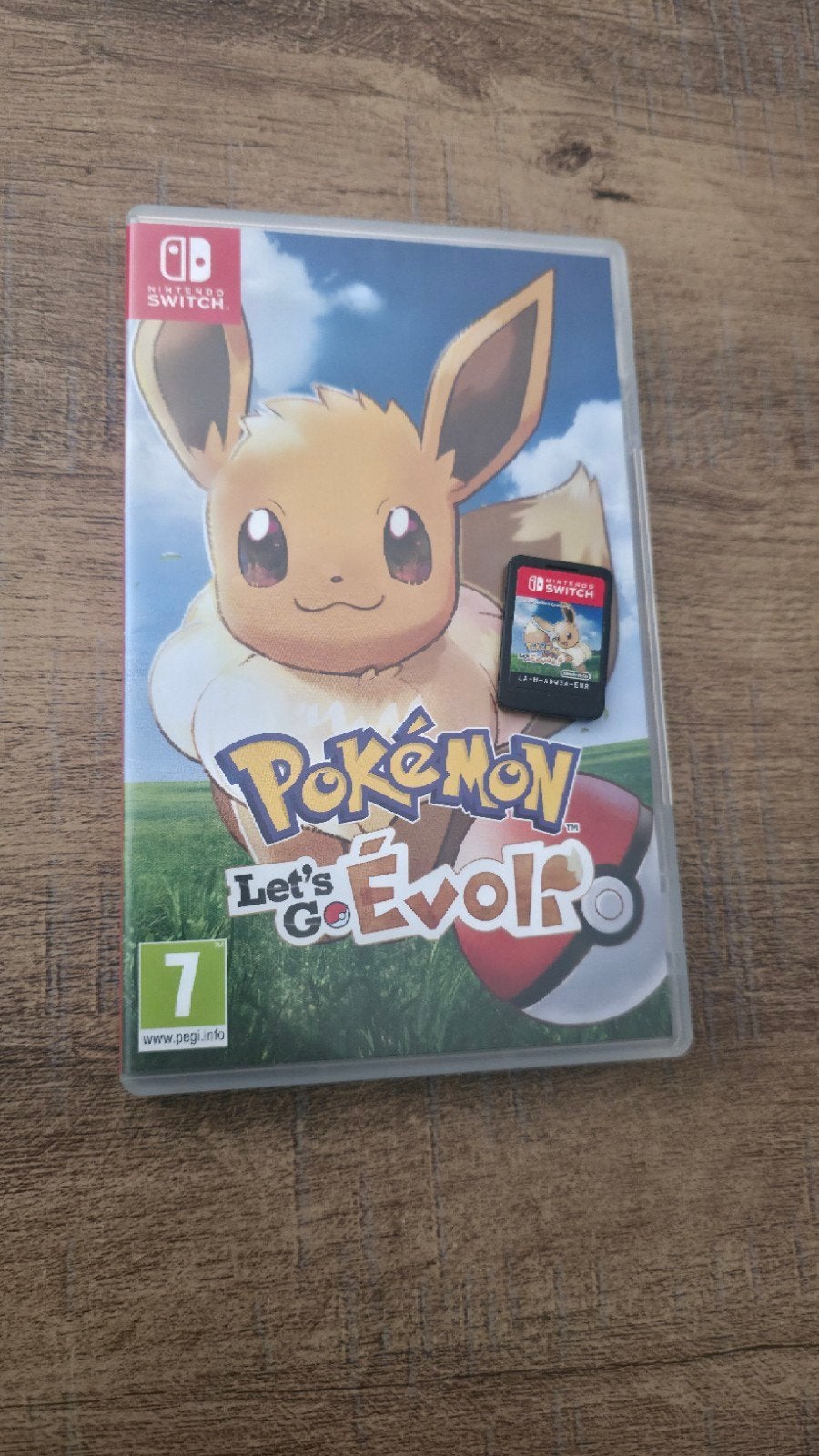 Pokémon Let's Go Eevee - Nintendo Switch, Games en Spelcomputers, Ophalen of Verzenden, Zo goed als nieuw