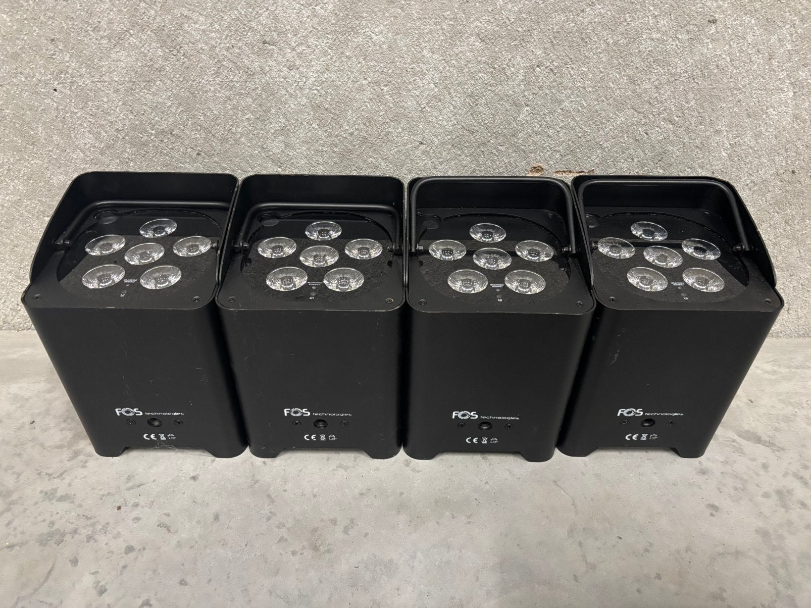 FOS Luminus PRO IP Batterij LED par uplighter outdoor, Muziek en Instrumenten, Ophalen, Gebruikt, Geluidgestuurd
