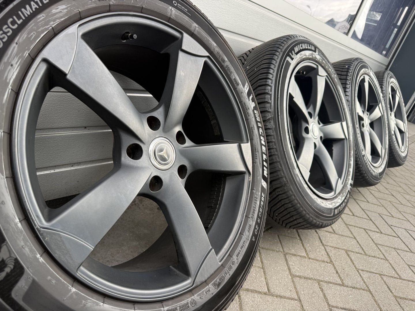 20 jantes Mercedes Classe G W461, W460, W463 avec pneus Mich, Autos : Pièces & Accessoires, Pneus et Jantes, 4 Saisons, 265 mm