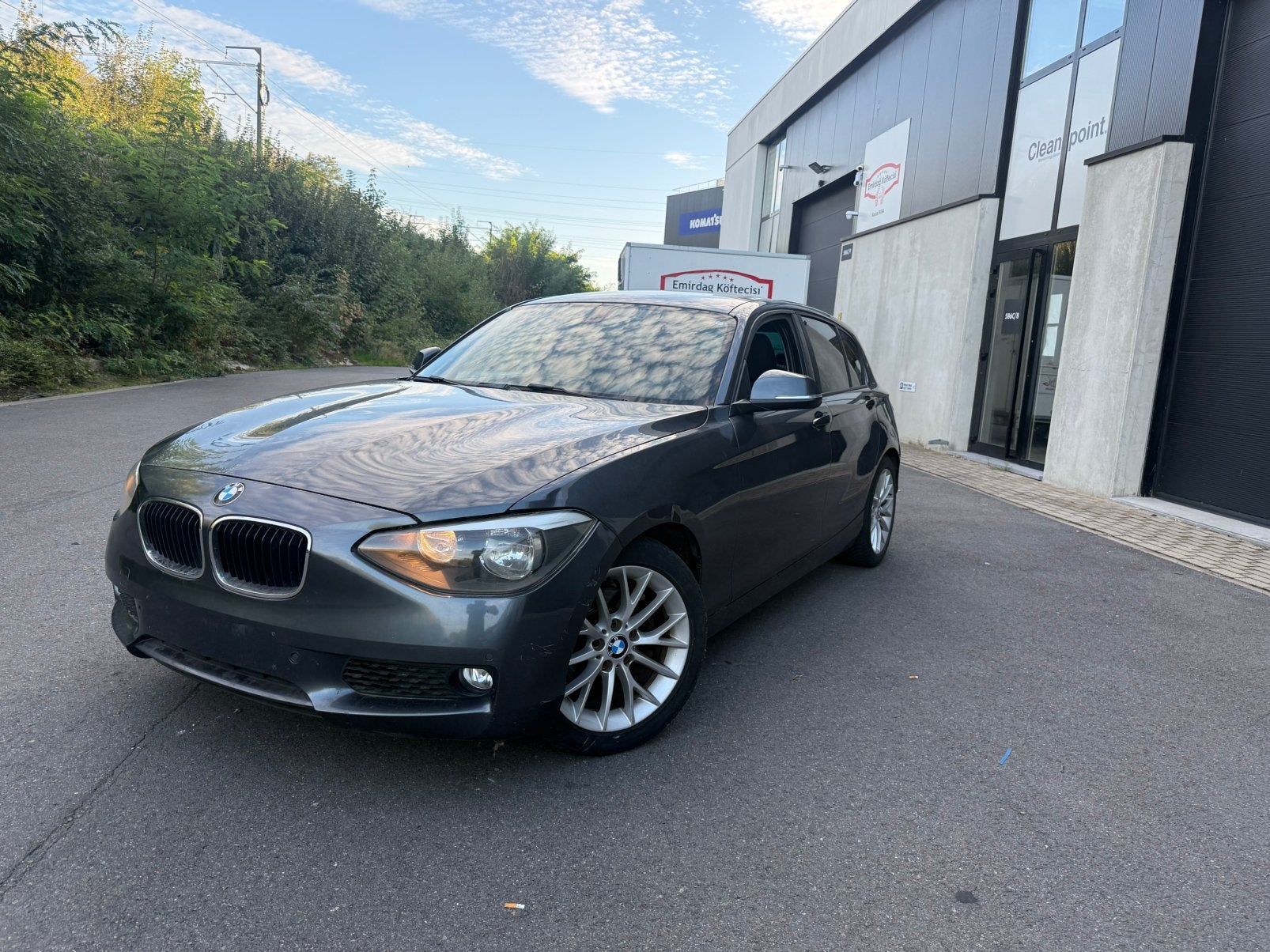 Bmw 118i benzine - Te koop export/handelaar, Achat, Entreprise, 5 portes, Série 1