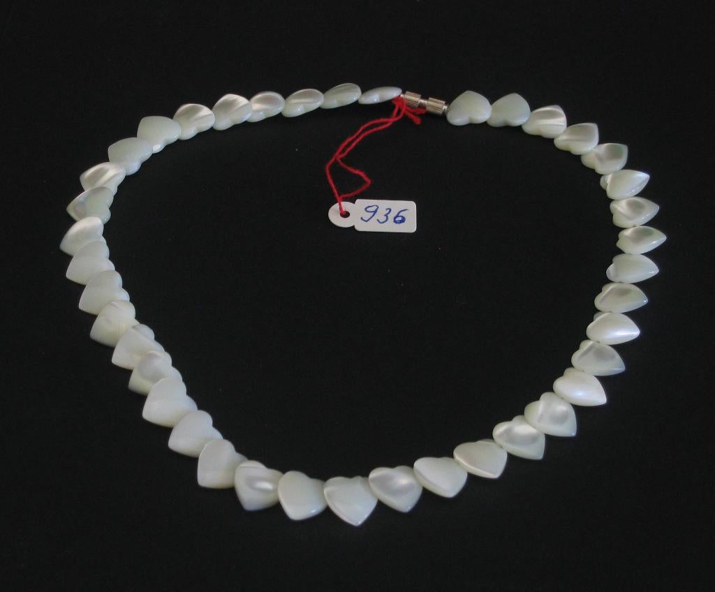 Collier en nacre - 936, Bijoux, Sacs & Beauté, Colliers, Enlèvement ou Envoi, Neuf, Blanc, Autres matériaux