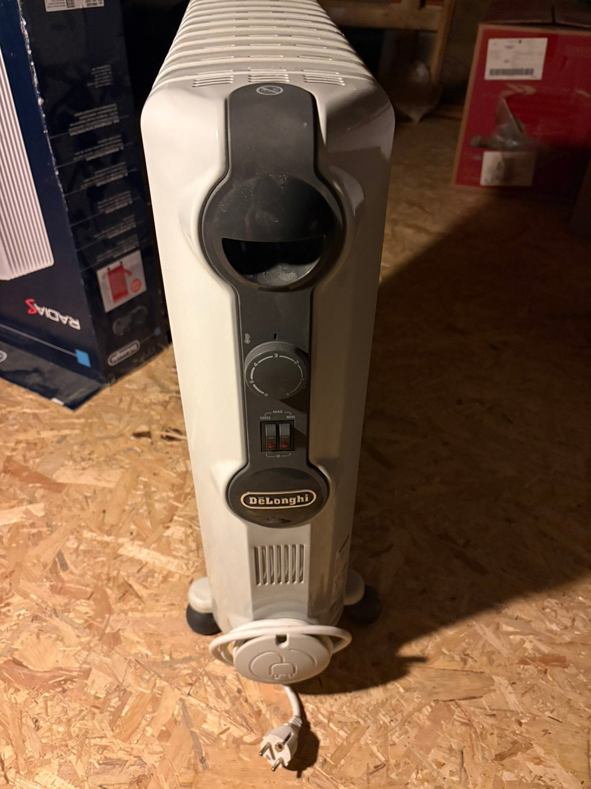 Delonghi Radias Radiateur bain d'huile, Bricolage & Construction, Enlèvement, Utilisé, Radiateur