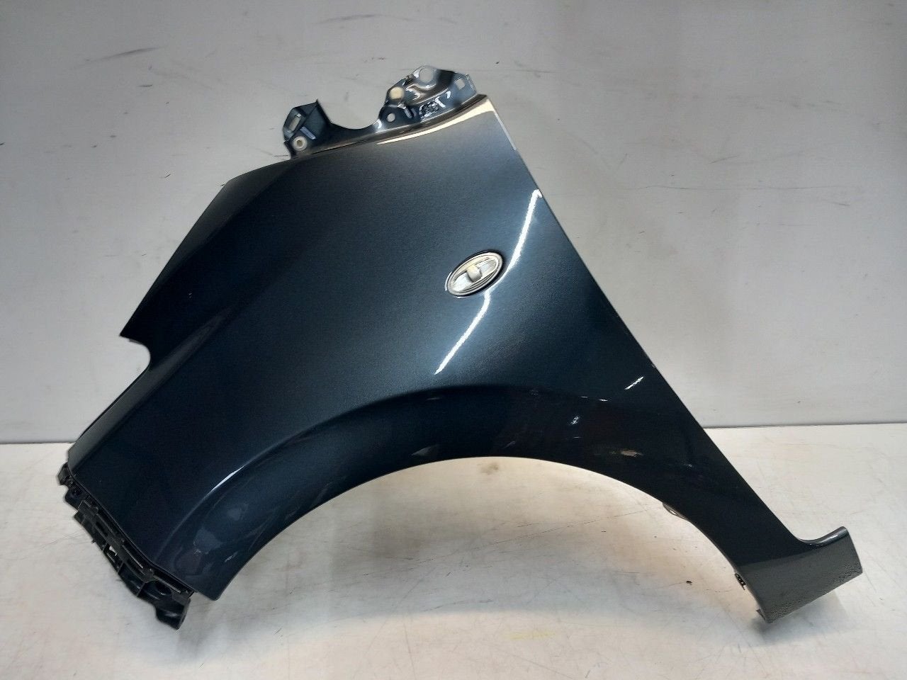 Spatbord links voor Citroën C1, Onderdelen@venauto.nl, Van der Ven Autorecycling B.V., Gebruikt, Ettenseweg 76, 4706 PB Roosendaal, The Netherlands