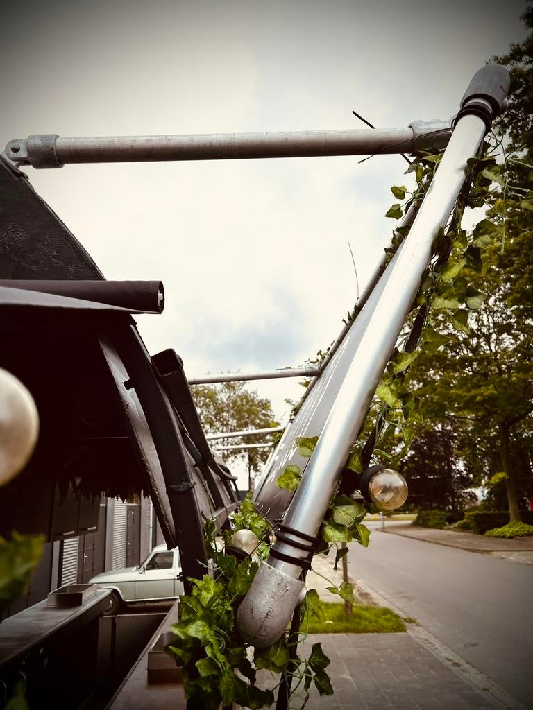 Foodtruck/ foodtrailer met ingebouwde koelingen en barbecues, Articles professionnels, Enlèvement