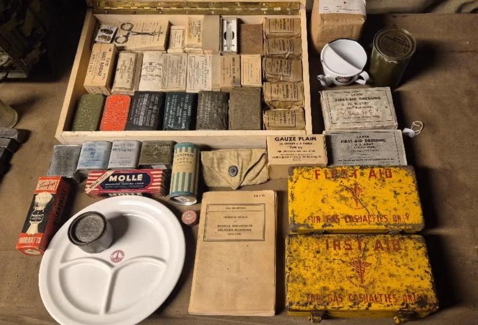 US medical department US MD ww2 Nomandy Bastogne, Verzamelen, Militaria | Tweede Wereldoorlog, Ophalen