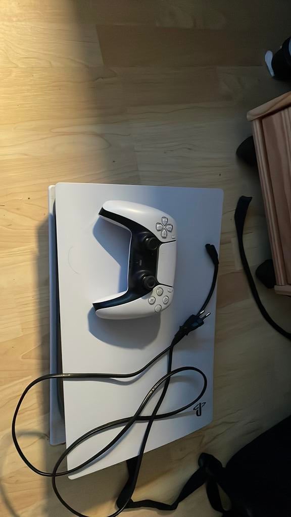 Ps5 met controller, Games en Spelcomputers, Spelcomputers | Sony PlayStation 5, Ophalen, Nieuw, Playstation 5