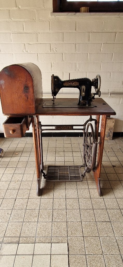antiek naaimachine, Antiek en Kunst, Ophalen