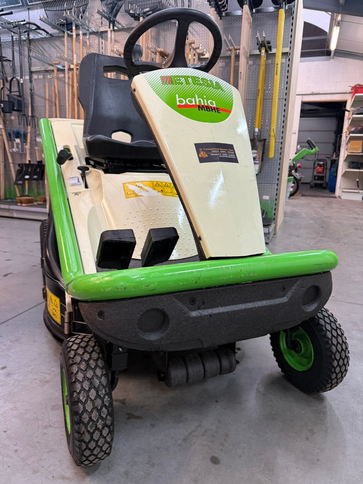 Etesia bahia mbhe 80cm, Enlèvement, Utilisé