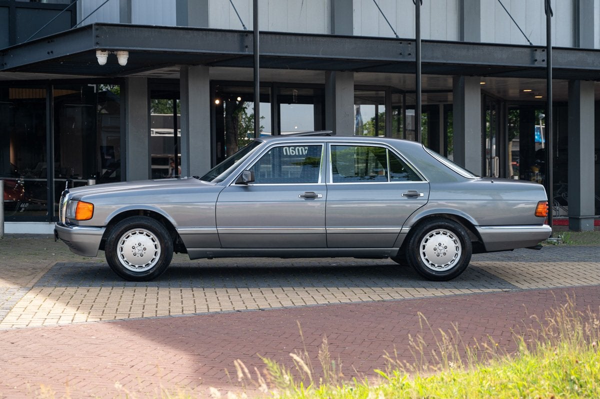 Mercedes-Benz S-Klasse 300SE (automatique), Autos, Mercedes-Benz, Cuir, Achat, Intérieur cuir, 4 portes