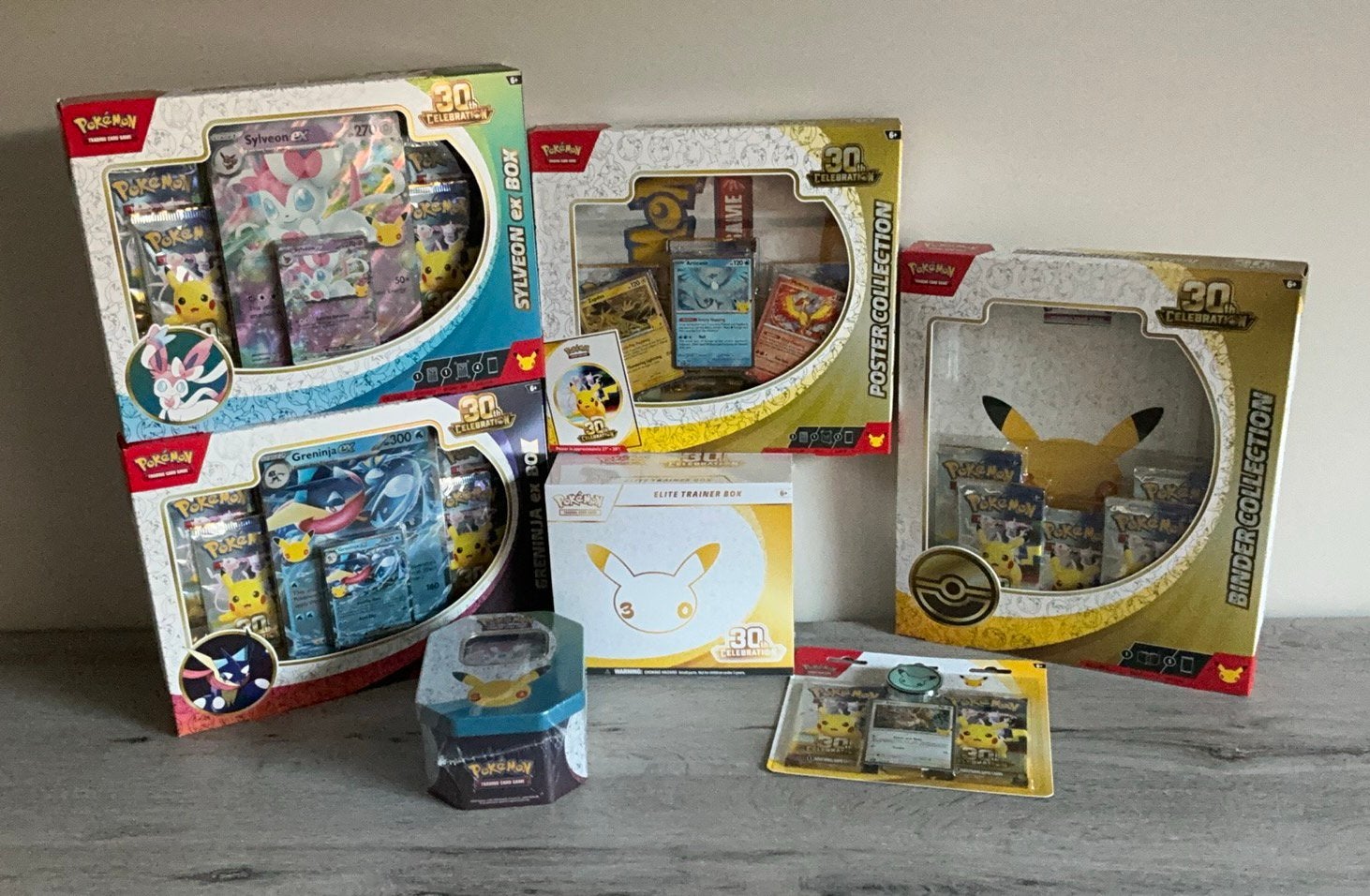 Pokemon 30th celebration, Ophalen of Verzenden, Zo goed als nieuw
