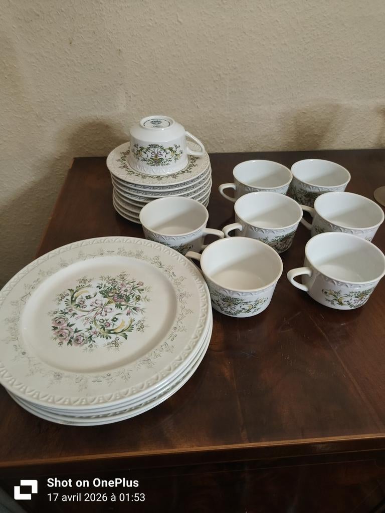 Porcelaine Trianon made in Luxembourg, Collections, Enlèvement, Porcelaine