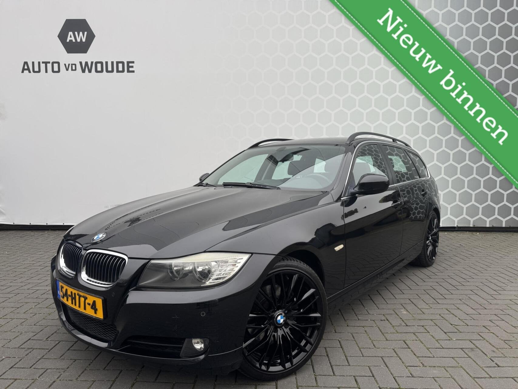 BMW 3-serie Touring 325i LCI High Executive Automaat 6 cilin, Auto's, Automaat, 745 kg, Gebruikt, Zwart
